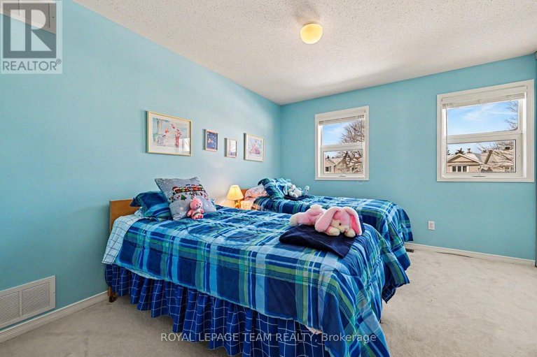 29508813/90-moresby-drive/bridlewood/ottawa/ontario/K2M2J6_23