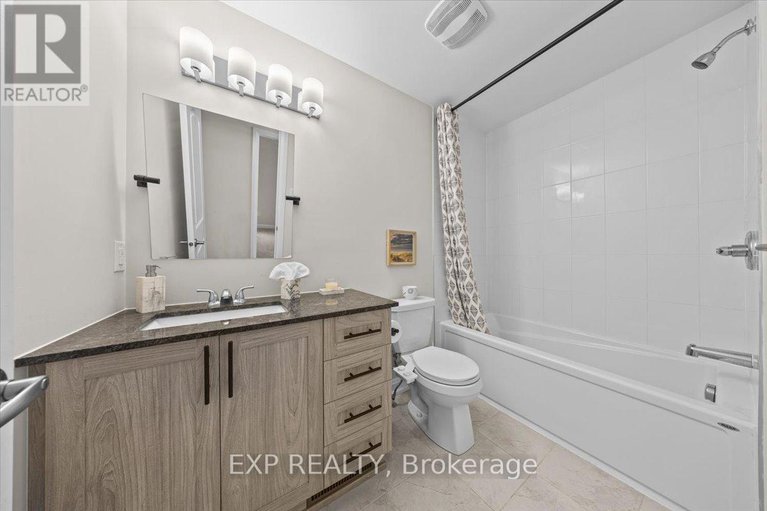 29026864/6347-perth-street/btwn-franktown-rd-fallowfield-rd/ottawa/ontario/K0A2Z0_27