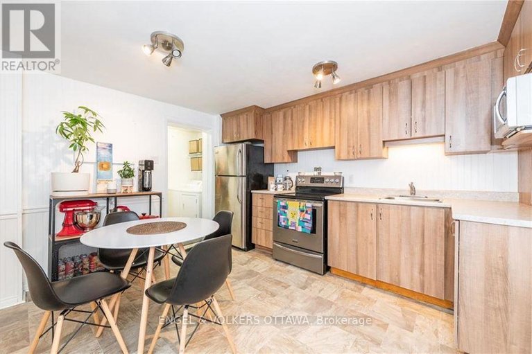 29565918/223-carruthers-avenue/hintonburg/ottawa/ontario/K1Y1N8_7