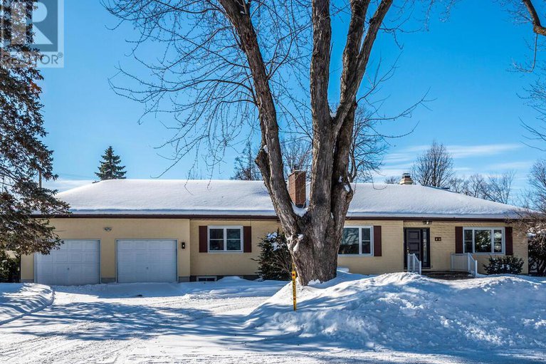 29358841/878-dunlevie-avenue/mckellar-heightsglabar-park/ottawa/ontario/K2A2Z4_2