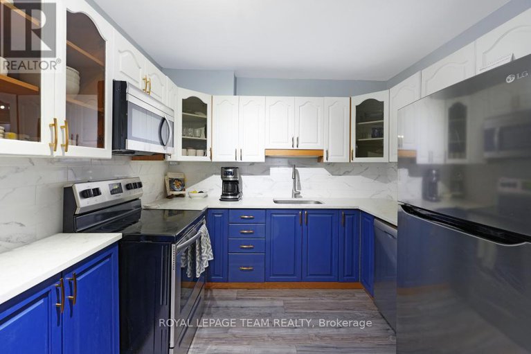 29256594/52-alison-korn-private/bells-corners/ottawa/ontario/K2H8M6_11