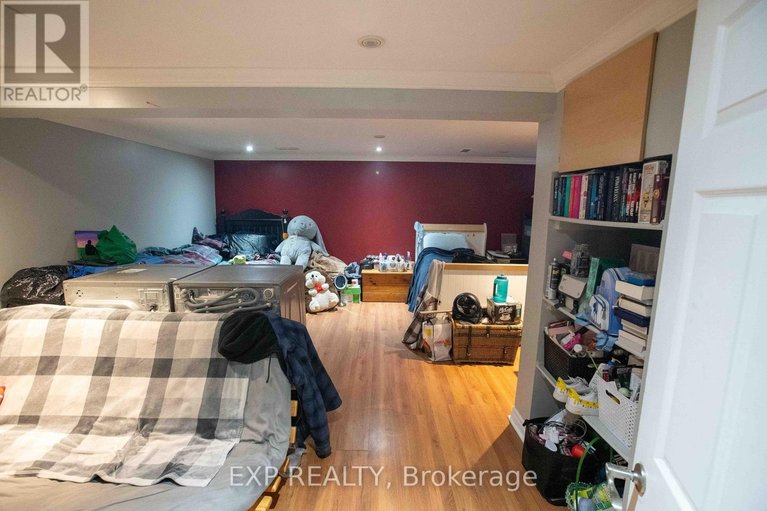 29609713/1108-grenoble-crescent/orleans-wood/ottawa/ontario/K1C2C6_18