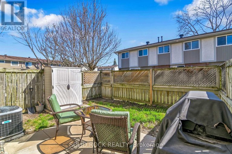 29674450/137-3915b-old-richmond-road/arbeatha-park/ottawa/ontario/K2H8T9_32