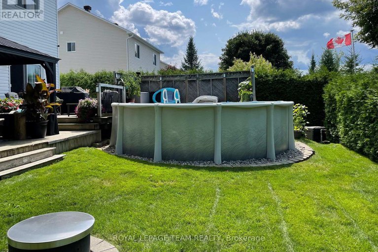 29402323/6291-ottawa-street-w/richmond/ottawa/ontario/K0A2Z0_48