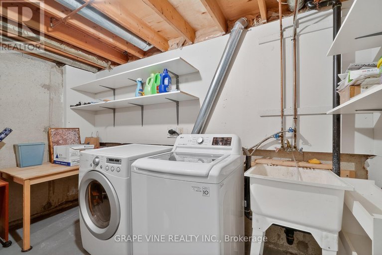 29208366/6885-bilberry-drive/convent-glen-north/ottawa/ontario/K1C2E8_34