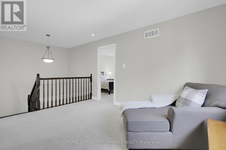 28636088/895-ashenvale-way/avalon-east/ottawa/ontario/K4A0R8_25
