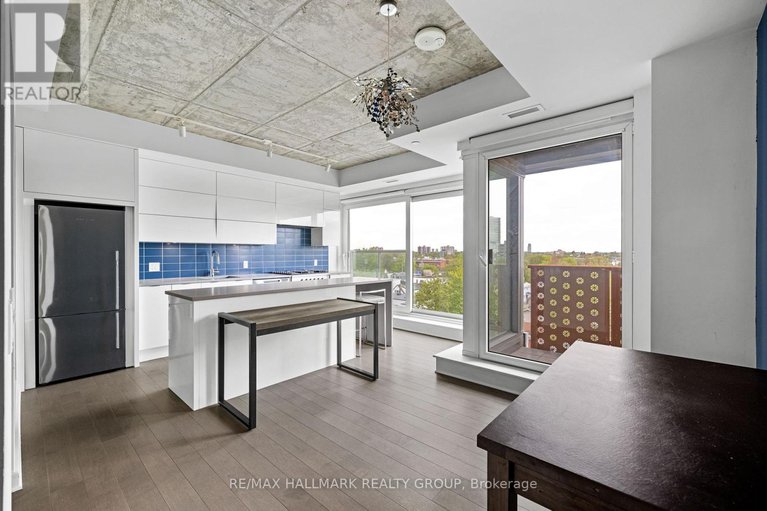 29641679/607-135-barrette-street/vanier/ottawa/ontario/K1L7Z9_5