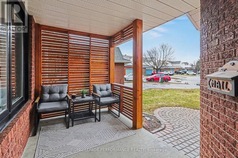 29602570/1006-sheenboro-crescent/fallingbrookpineridge/ottawa/ontario/K4A3M8_5