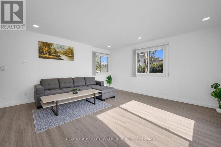 29651246/1290-st-jean-street/convent-glen-south/ottawa/ontario/K1C1N6_5