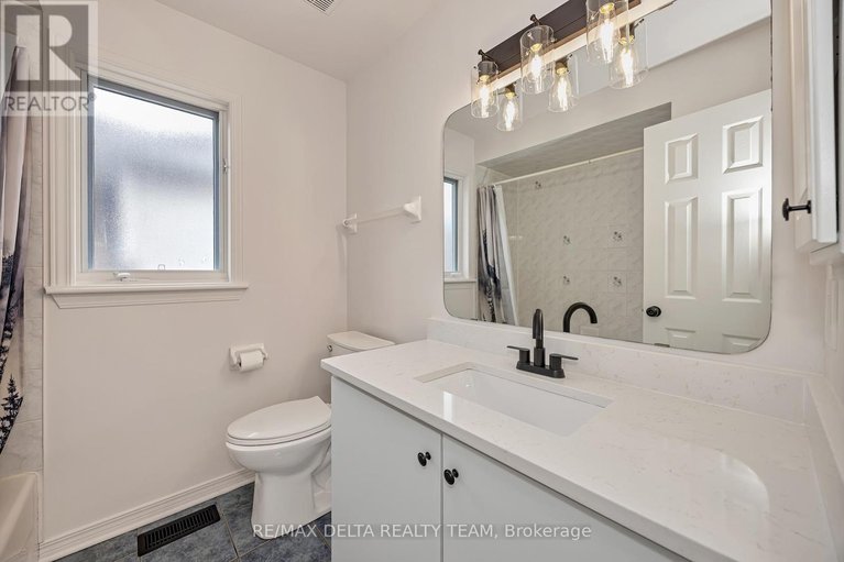 29647825/2164-sojourn-street/notting-hillsummerside/ottawa/ontario/K4A4E2_27