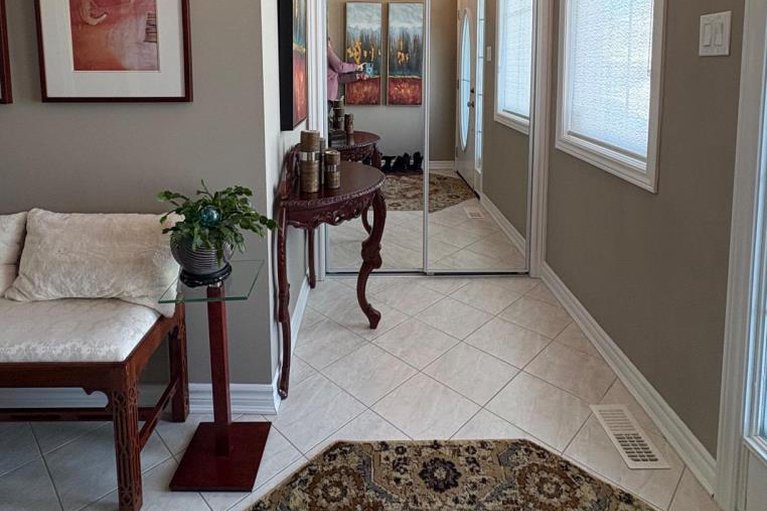 29339123/979-shimmerton-circle/emerald-meadowstrailwest/ottawa/ontario/K2M0L4_5