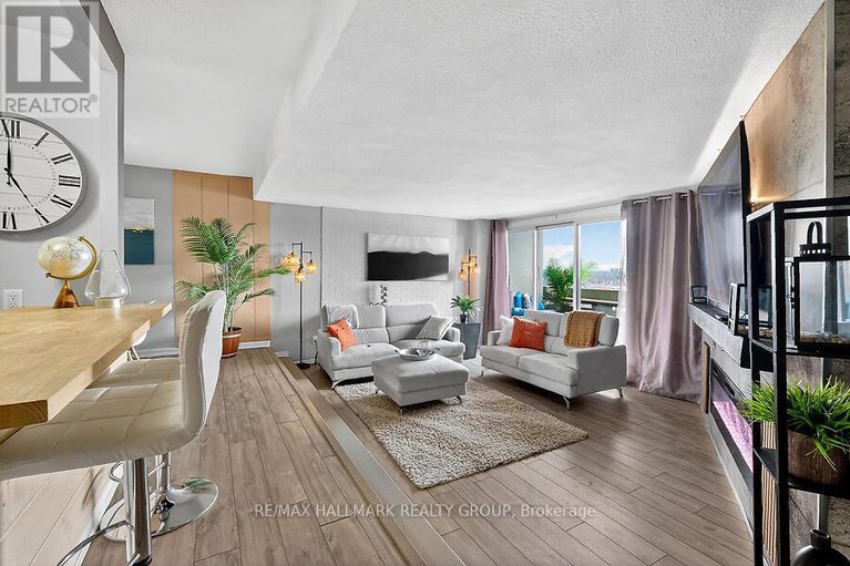 29377078/2505-1171-ambleside-drive/woodroffe/ottawa/ontario/K2B8E1_20