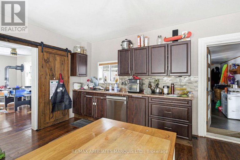 29341582/18645-county-2-road/south-glengarry-charlottenburgh-twp/south-glengarry/ontario/K6H5R5_14