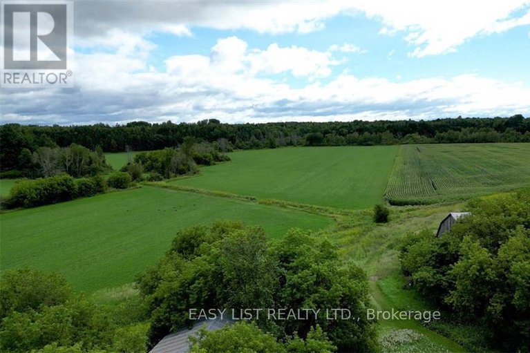 27252298/2691-canaan-road/clarencerockland-twp/clarence-rockland/ontario/K0A3E0_8