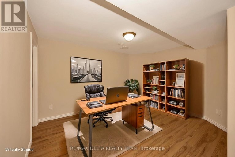 29583764/1983-plainhill-drive/notting-hillsummerside/ottawa/ontario/K4A0E8_39