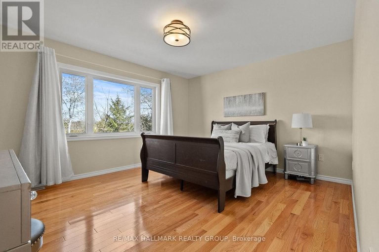 29573198/2431-dunning-road/cumberland-west/ottawa/ontario/K4C1L8_13