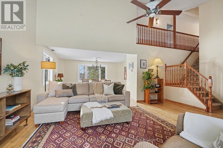 29627308/2249-mcgovern-road-w/north-grenville-twp-kemptville-south/north-grenville/ontario/K0G1S0_10