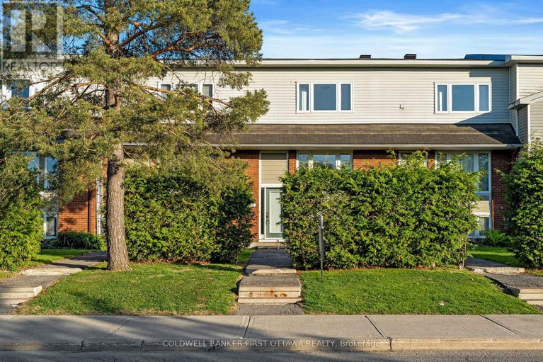 28333464/106-monterey-drive/leslie-park/ottawa/ontario/K2H7A8_1