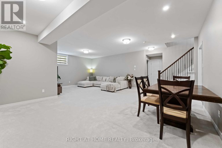 29367758/248-maygrass-way/remainder-of-stittsville-area/ottawa/ontario/K2S2K9_29