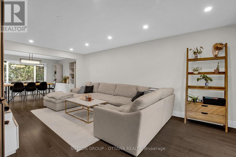 28535998/13-weatherwood-crescent/pineglencountry-place/ottawa/ontario/K2E7C5_10