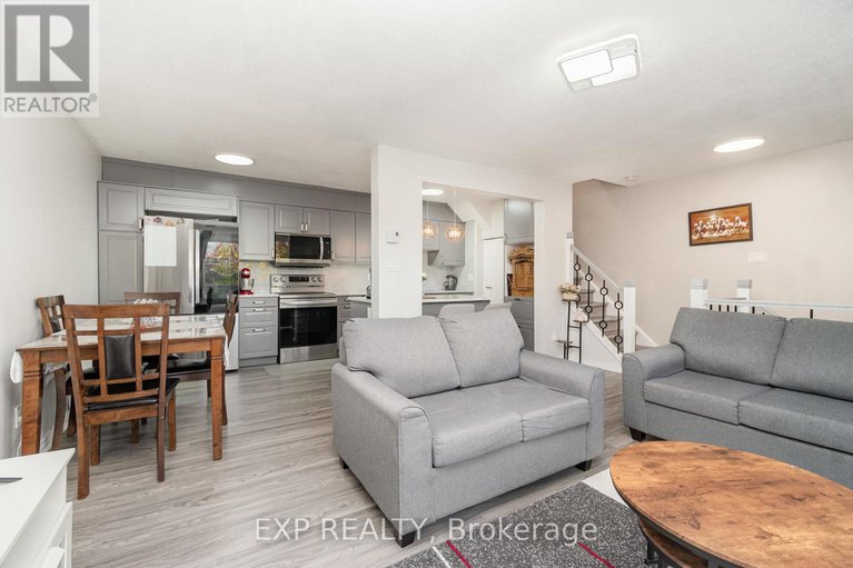 28939724/18-2640-draper-avenue/redwood-park/ottawa/ontario/K2H7A1_4