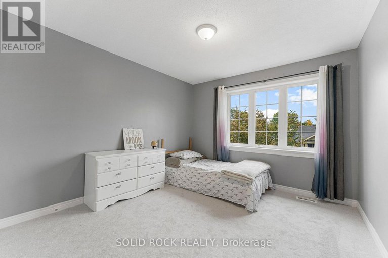 28991869/53-willowshore-way/carleton-place/carleton-place/ontario/K7C0B1_16