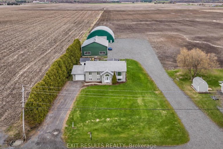 29689053/1887-champlain-street-e/clarencerockland-twp/clarence-rockland/ontario/K0A1N0_1