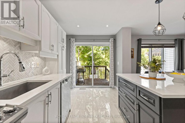 28881072/12-sonata-place/riverview-park/ottawa/ontario/K1G6H2_15