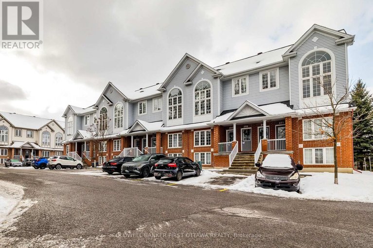 29452271/389-wiffen-private/westcliffe-estates/ottawa/ontario/K2H1G4_2