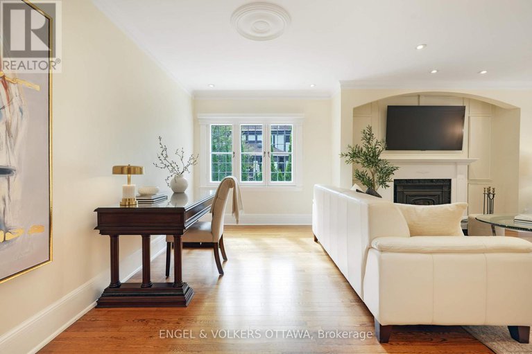 28788939/386-ashbury-road/rockcliffe/ottawa/ontario/K1M0R8_13