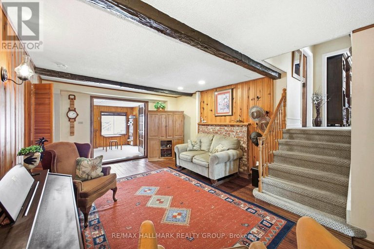 29429780/1572-boyer-road/chapel-hill/ottawa/ontario/K1C1R1_11