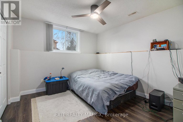 28209292/5c-75-lapointe-boulevard/embrun/russell/ontario/K0A1W0_11