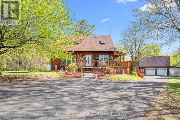 28310320/1255-8th-line-road/osgoode-twp-north-of-reg-rd-6/ottawa/ontario/K0A1V0_1