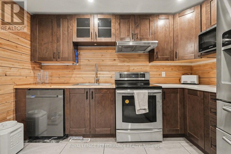 29377757/76-1722-lafrance-drive/queenswood-heights-south/ottawa/ontario/K1E2H2_8