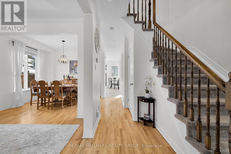 29371237/7-rodeo-drive/longfields/ottawa/ontario/K2J4Z3_13