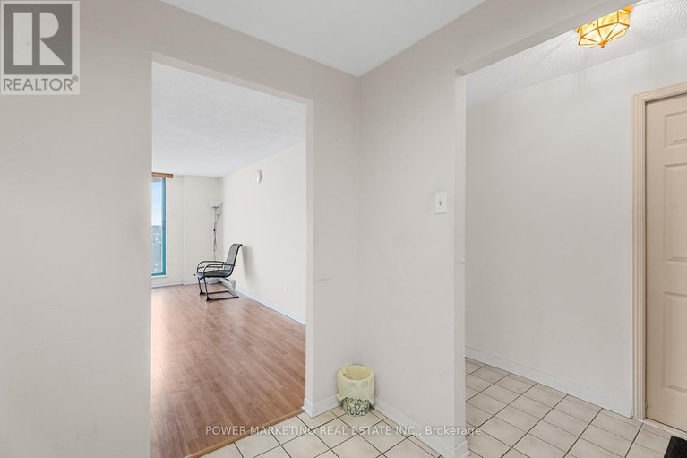 28263697/509-1440-heron-road/heron-gate/ottawa/ontario/K1V0X2_11