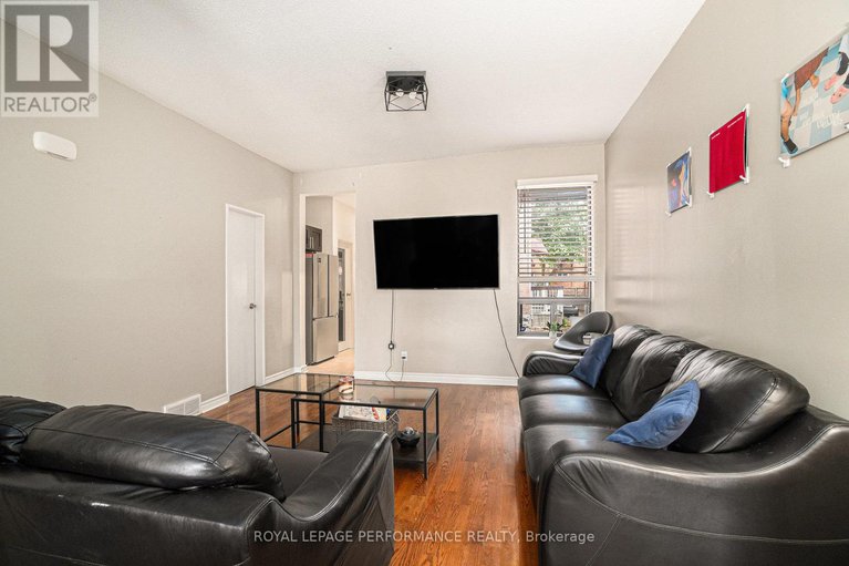28407547/55-argyle-avenue/ottawa-centregolden-triangle/ottawa/ontario/K2P1B3_11