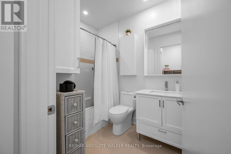 29069394/1006-7-marquette-avenue/vanier/ottawa/ontario/K1L8A7_29