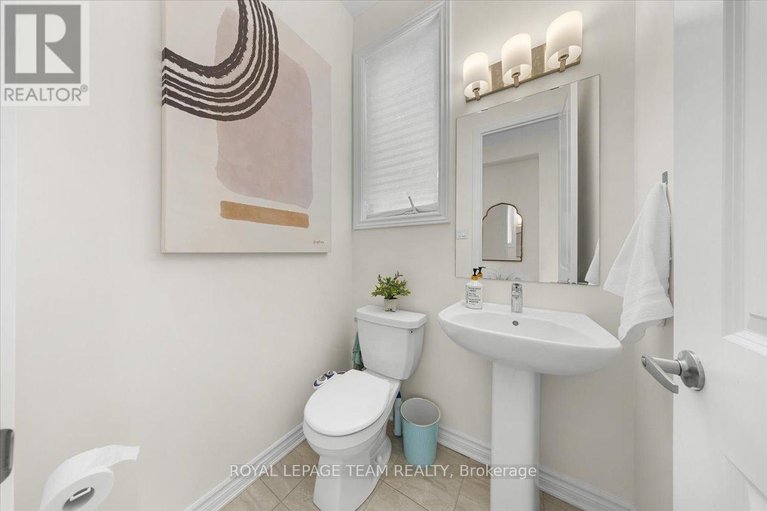 29582794/290-turnbuckle-crescent/half-moon-bay/ottawa/ontario/K2J7B7_4