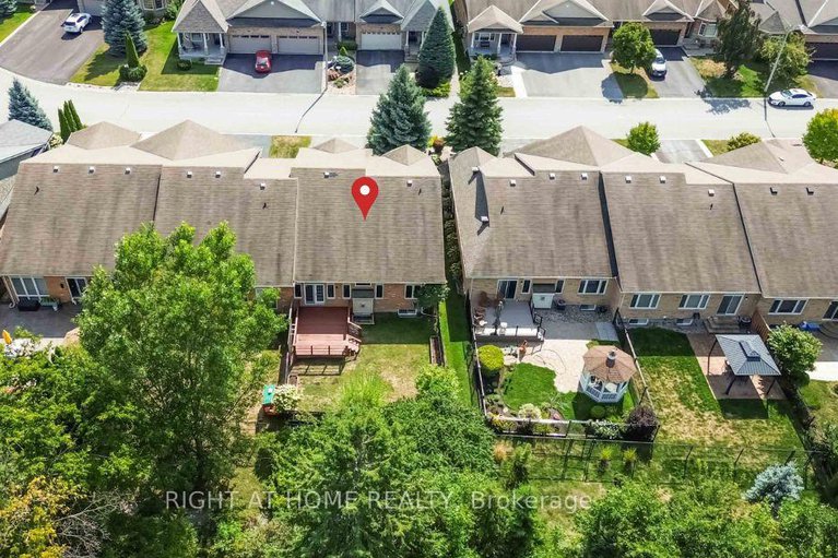 28850097/936-burwash-landing-byway/morgans-grantsouth-march/ottawa/ontario/K2W0C8_33