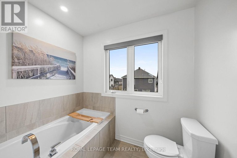 29594836/1160-beckett-crescent/stittsville-south/ottawa/ontario/K2S0Z2_24