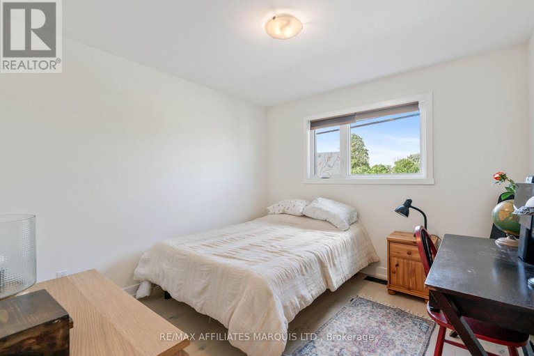 29391594/106-bishop-street-s/alexandria/north-glengarry/ontario/K0C1A0_13