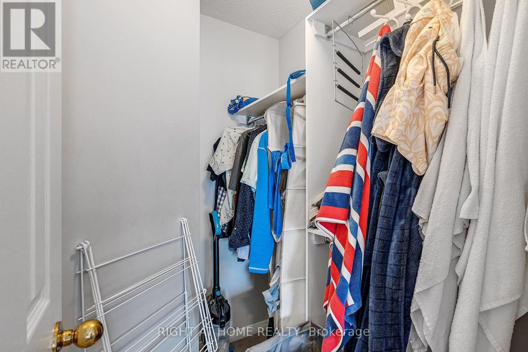 28641678/134-fordham-private/central-park/ottawa/ontario/K2C4G5_30