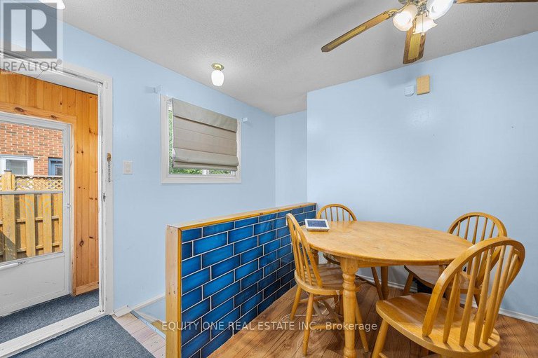 28564129/426-woodfield-drive/tanglewood/ottawa/ontario/K2G4E5_14