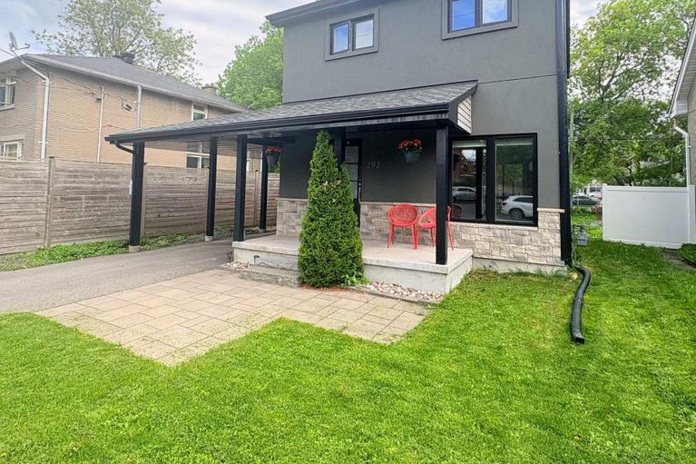 28475185/292-currell-avenue/westborohampton-park/ottawa/ontario/K1Z7J6_1