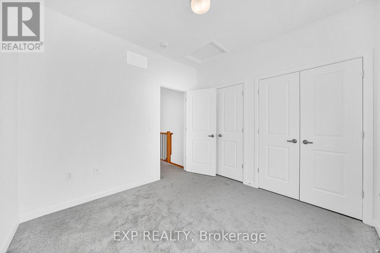 29271672/344-foliage-private/redwood-park/ottawa/ontario/K2H0C5_21