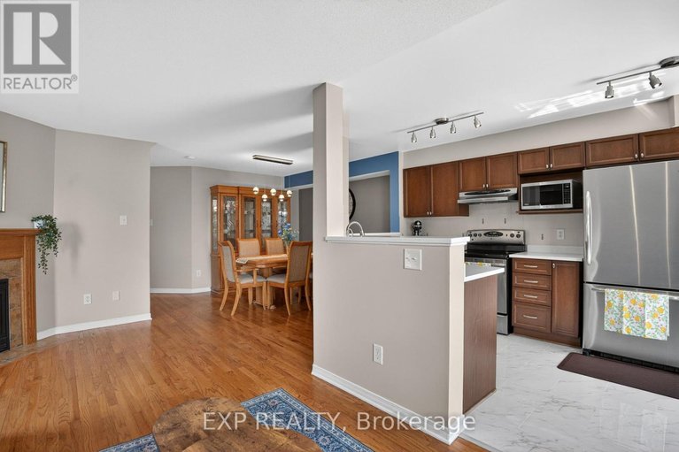 29648103/301-brigitta-street/emerald-meadowstrailwest/ottawa/ontario/K2S0H8_8