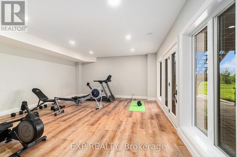 28561734/21-constance-lake-road/kanata-north-east/ottawa/ontario/K2K1X7_29