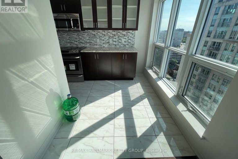 29009462/2201-242-rideau-street/sandy-hill/ottawa/ontario/K1N0B7_16