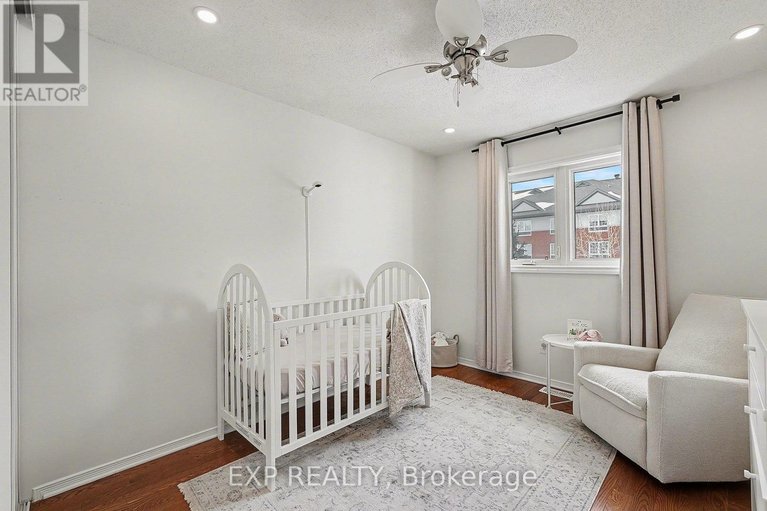 29454231/15-hendrie-court/katimavik/ottawa/ontario/K2L4A4_20